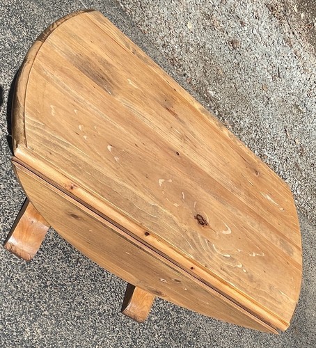 Round dual drop leaf