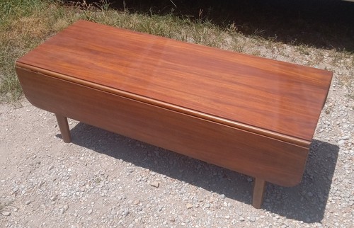 Walnut dropleaf coffee table - dropleaf,
